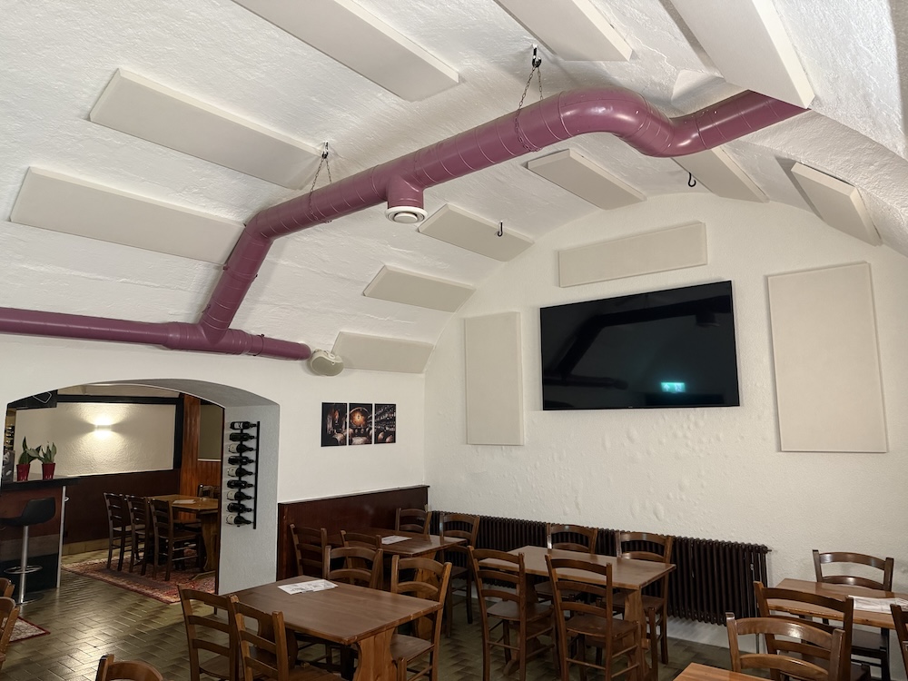 Montage plans panneaux en tasseaux de bois